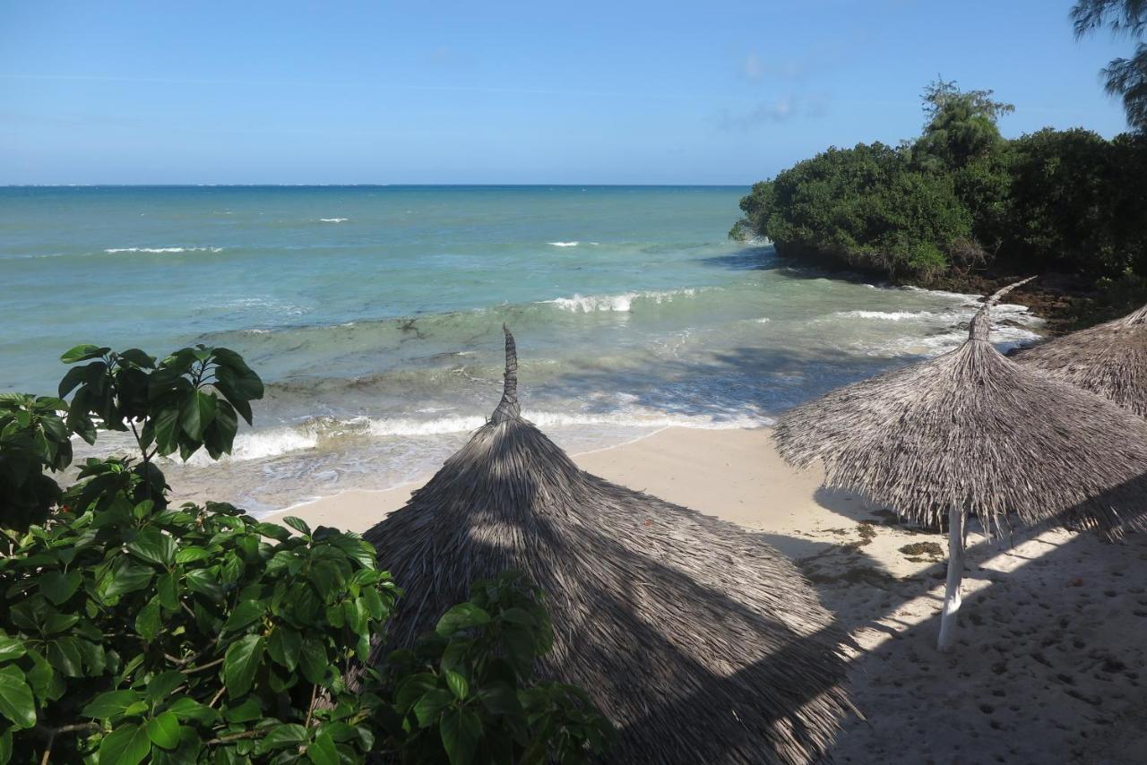 Tamu Beach Resort Malindi Bagian luar foto